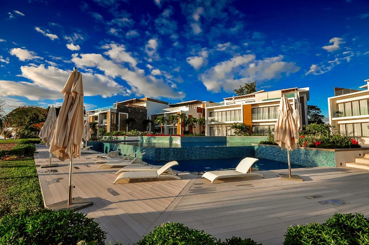 Cap Ouest Luxury Beachfront Flic-en-Flacq 외부 사진